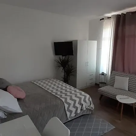 Apartament Studio Bianca - Studio With Terrace Near The Sea Sukošan Zewnętrze zdjęcie